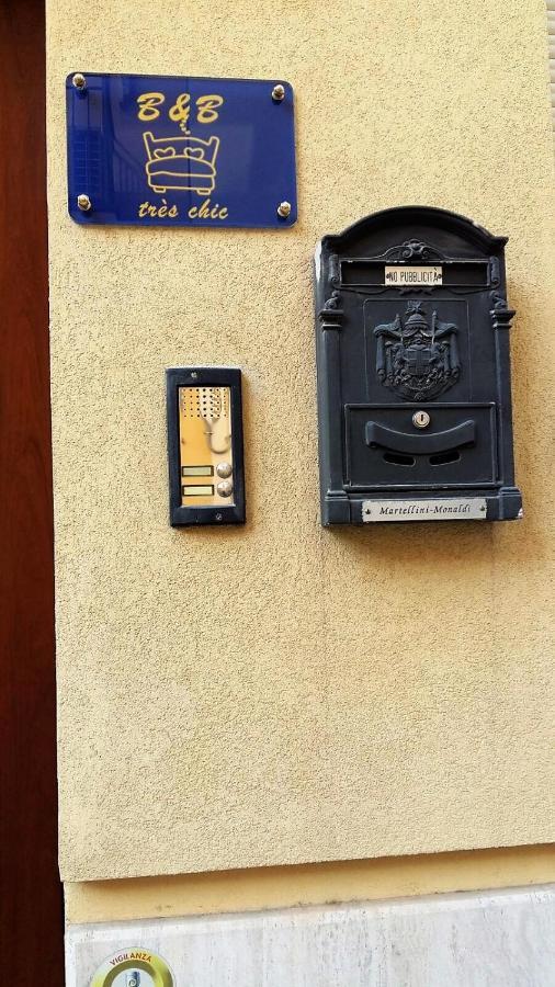 Tres Chic Panzió Civitanova Marche Kültér fotó