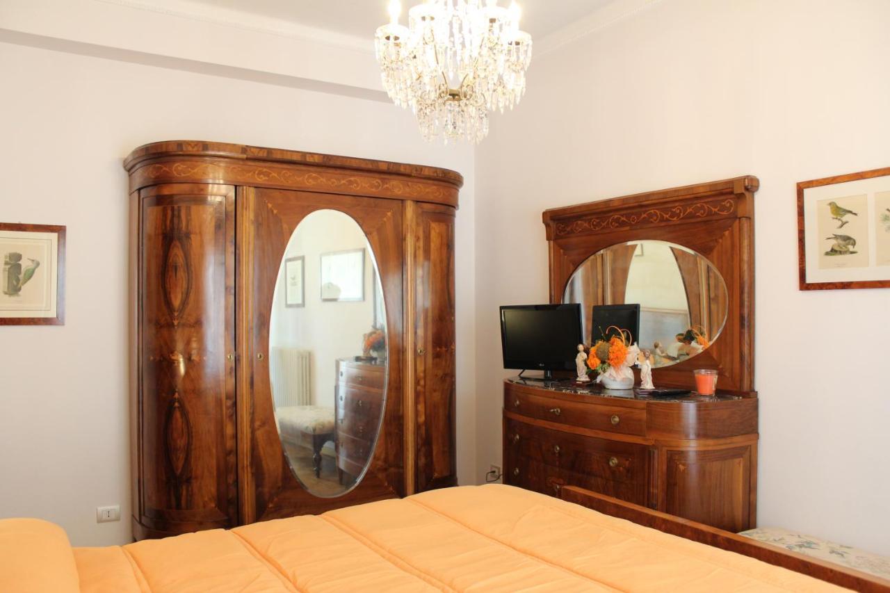 Tres Chic Panzió Civitanova Marche Kültér fotó